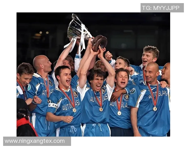 英超足球明星齐聚中国足坛引发热潮的名单揭秘